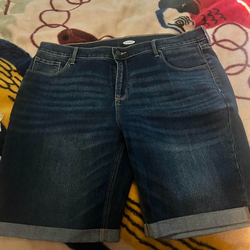 Old Navy Denim Bermuda Shorts 16